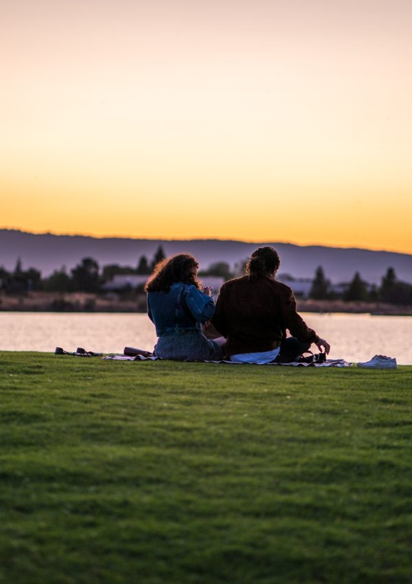 Love and Money: 10 Affordable Date Ideas to Try